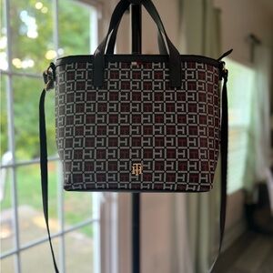 Tommy Hilfiger Blue And Red Geometric Tote